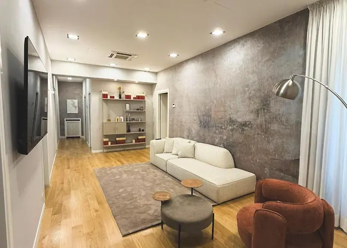 Apartment B-stay Via Ulpiano 47 *